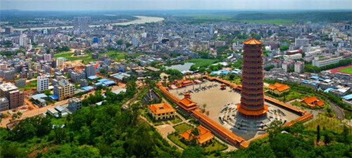 特色火锅哪个加盟品牌费用低，地瓜老火锅品牌可以加盟吗