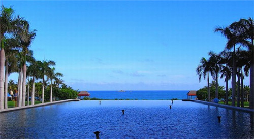 特色火锅店面要多大才够，加盟深海800米自助餐厅客源稳定吗