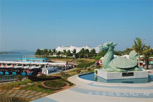 巨峰公司起名哪家价格透明（巨峰logo）